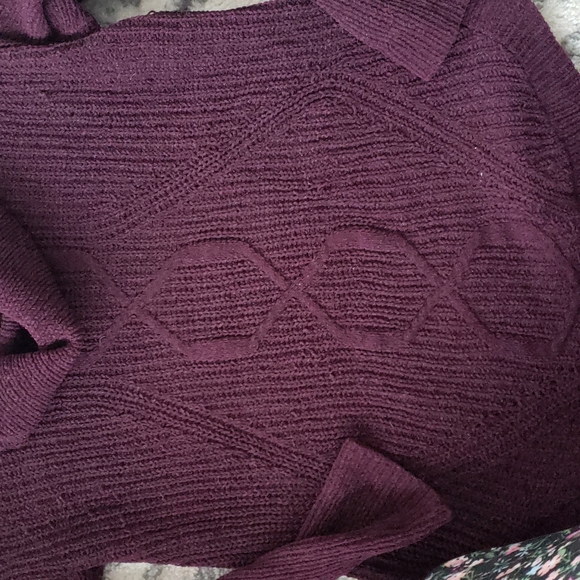 Cowl Neck Chenille Maternity Sweater - Picture 4 of 4